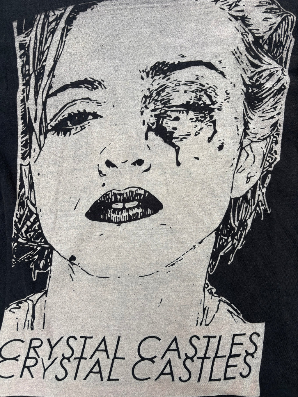 2000s Crystal Castles Bruised Madonna T Shirt