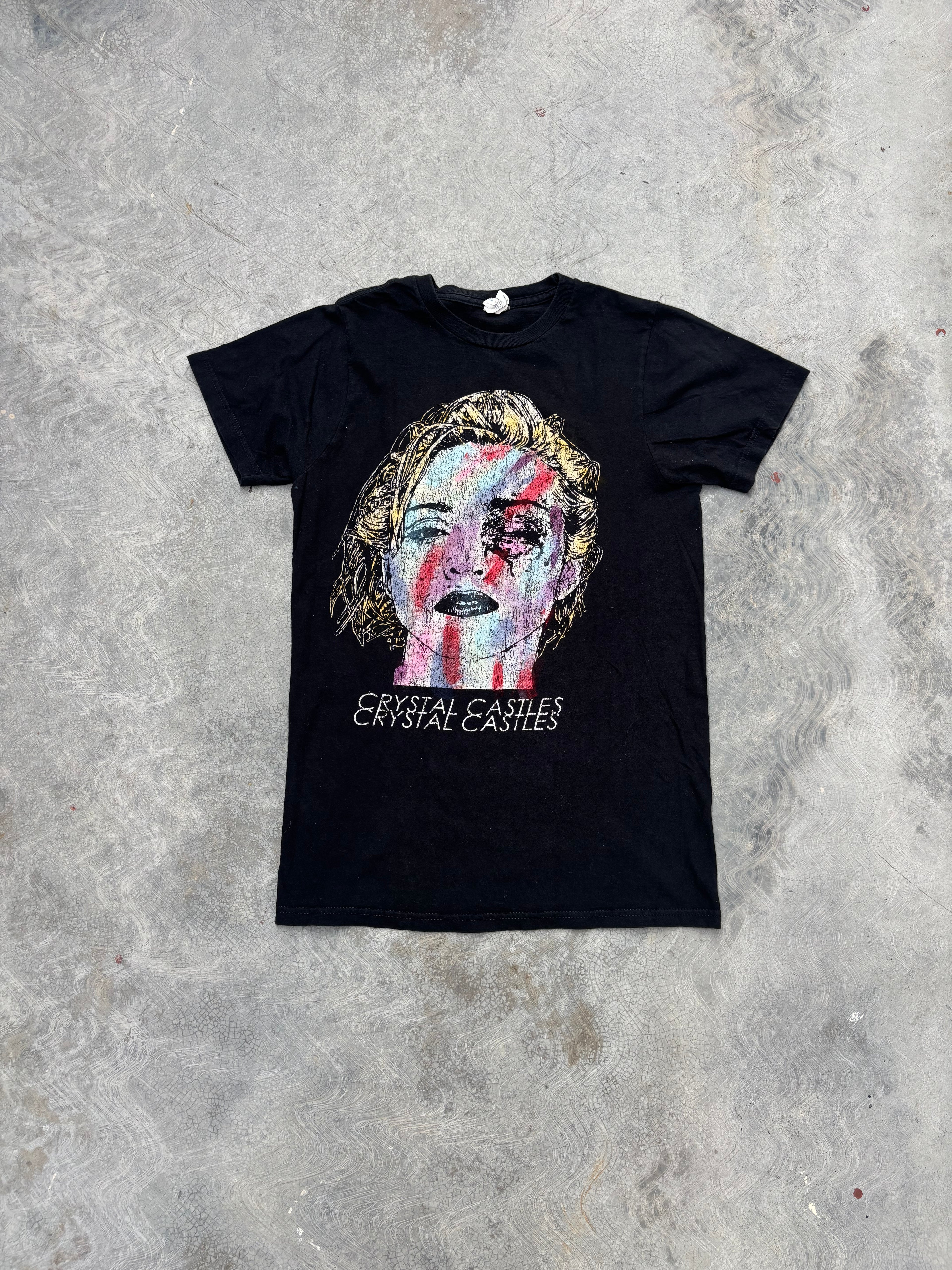 2000s Crystal Castles Rainbow Madonna T shirt